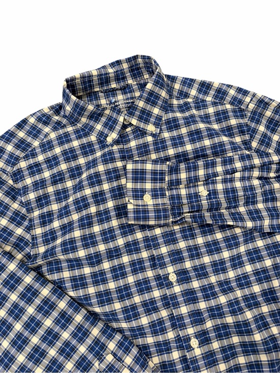 Vineyard Vines Other - Vineyard Vines OTG‎ brrr Plaid On-The-Go Performance Button Shirt M Plaid